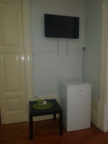 Hostal Jualis Guest House