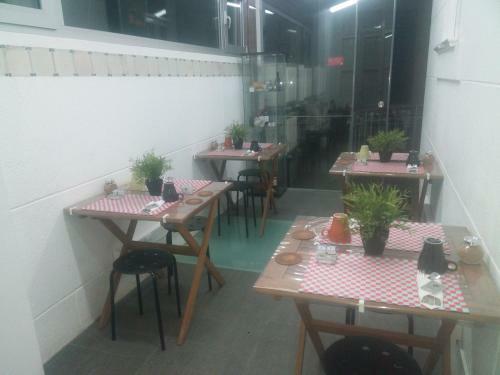 Hostal Jualis Guest House