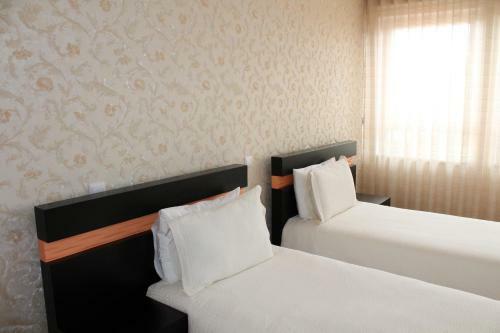 Hostal Vivacity Porto - Rooms & Apartments