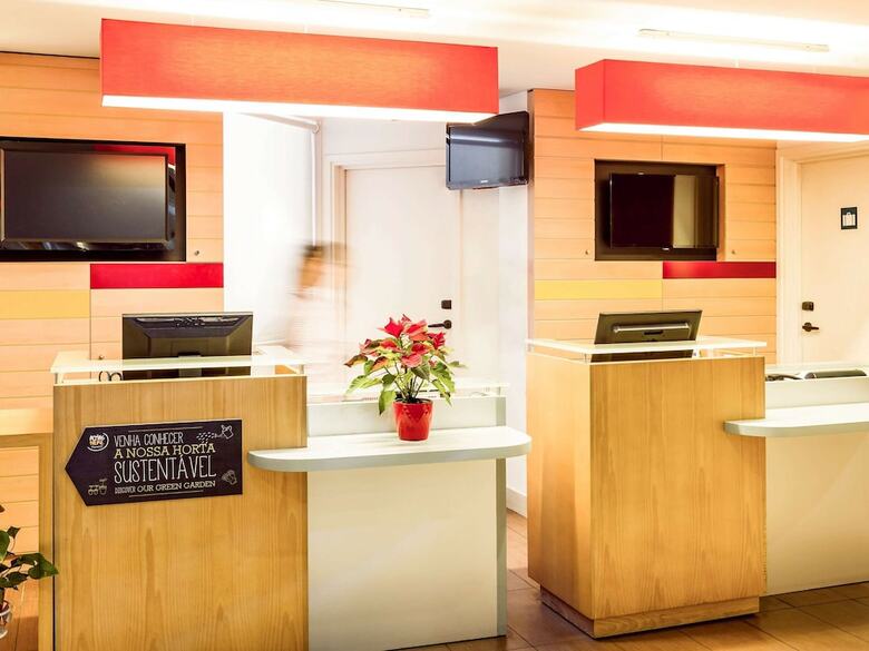 Hotel Ibis Porto Centro