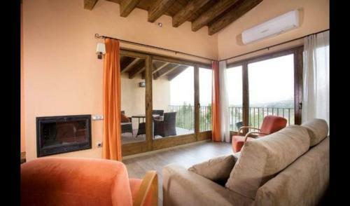 Perafita Villa Sleeps 7 With Pool And Air Con
