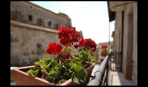Villa In Perafita Sleeps 4 With Pool And Air Con