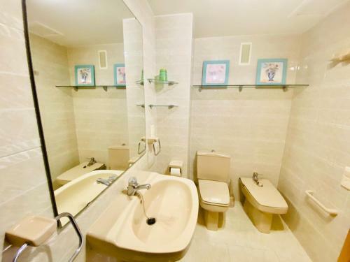 Apartamento Mediterraneo A 1a Linea de Playa