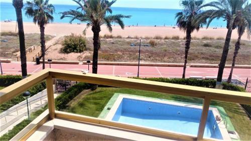 Apartamento Mediterraneo A 1a Linea de Playa