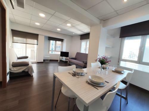 Apartamentos Castillo Pe�iscola 3000