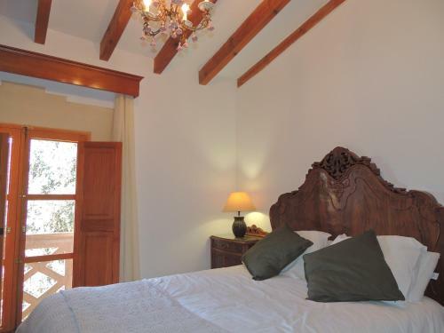 Charming Villa With Pool In Algaida