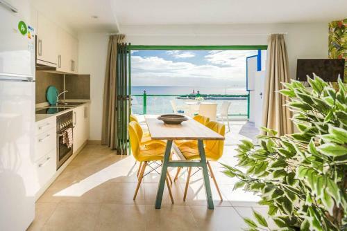 Sea Breeze Apartment