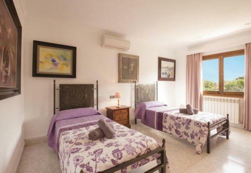 Villa In Pollenca Sleeps 10 Includes Swimming Pool Air Con And Wifi