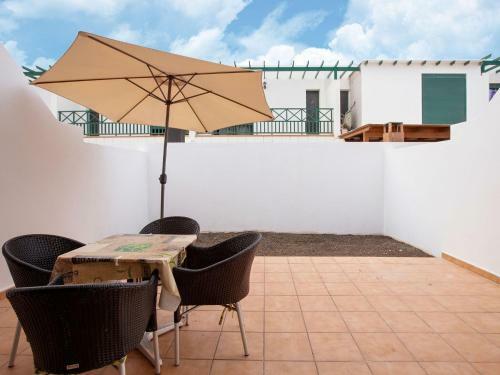 Simplistic Holiday Home In Playa Blanca With Garden