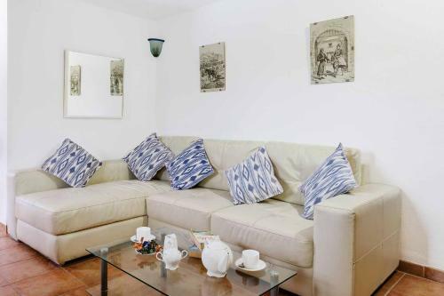 Villa Pont Rom� - El Camp Redo - de Pollen�a Con Piscina, Wifi, AC