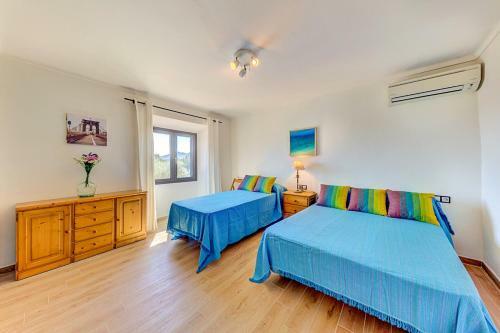 Villa In Pollenca Sleeps 8 Includes Swimming Pool And Air Con 6