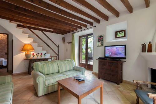 Villa Son March Petit