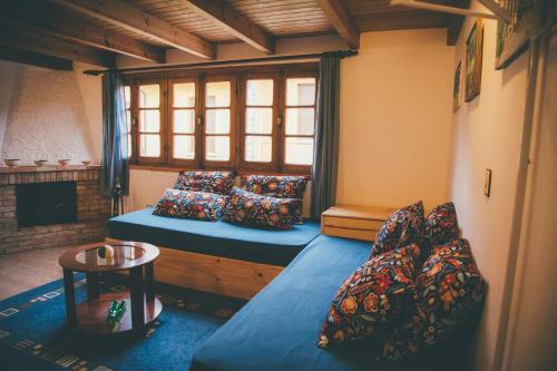 La Guaxa, Casina En Poo de Llanes