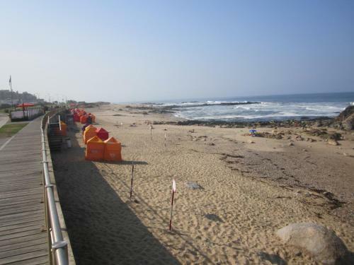 Oceanview Apartment On Beach Near Porto