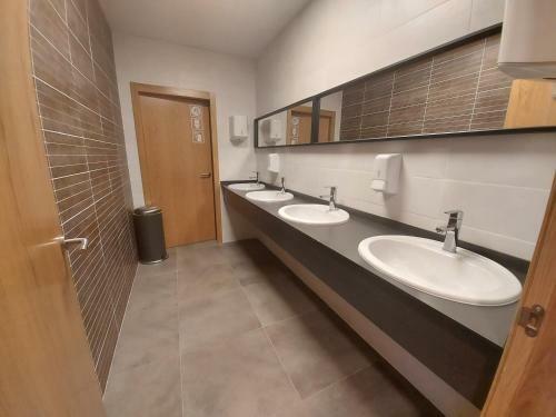 Albergue Gbc Hostel