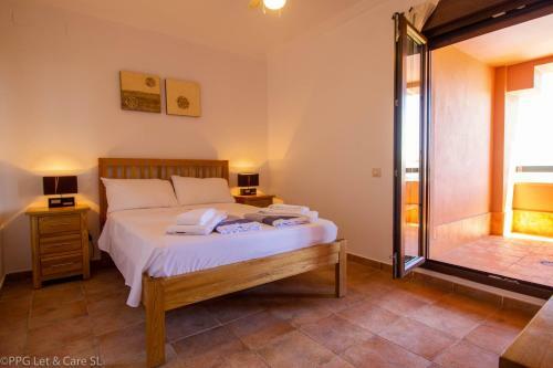 (Har002) Sea View Apartment 200m To Beach