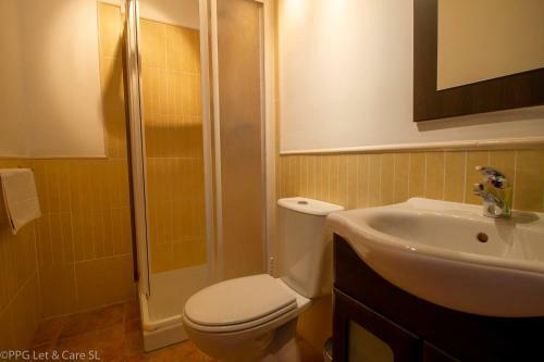 (Har002) Sea View Apartment 200m To Beach