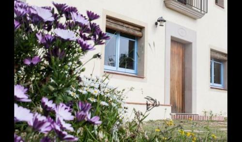 Quart D'onyar Villa Sleeps 6 With Pool