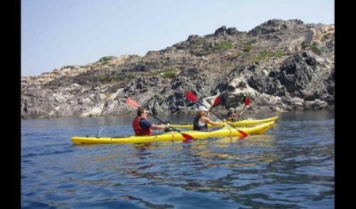 Quart D'onyar Villa Sleeps 6 With Pool