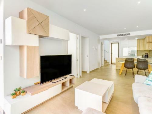 Charming Villa In Rojales With Swimming Pool