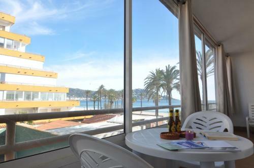 Apartamento Rnet - Rhc- 2214 - Rosas Holiday Center