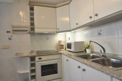 Apartamento Rnet - Rhc- 2214 - Rosas Holiday Center