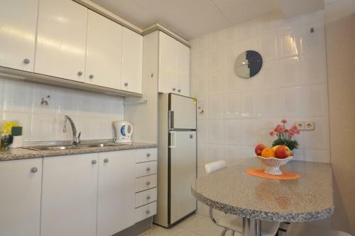 Apartamento Rnet - Rhc- 2214 - Rosas Holiday Center