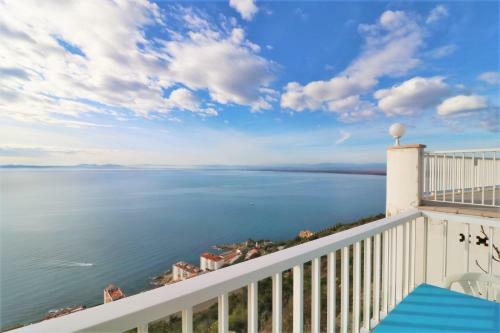 Apartamento Residencial Puig Rom 187 - Piso Con Magnifica Vis