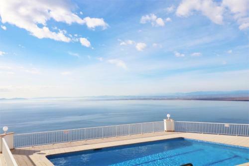 Apartamento Residencial Puig Rom 187 - Piso Con Magnifica Vis