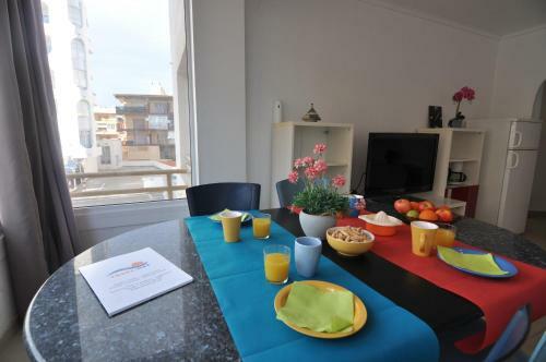 Apartamento Rnet - Rhc - 2101 - Rosas Holiday Center