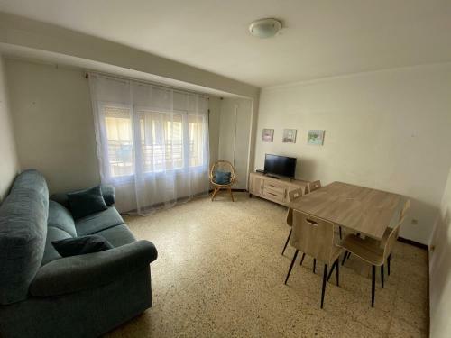 Apartamentos Playa La Perola