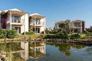 Agua Hotels Villas