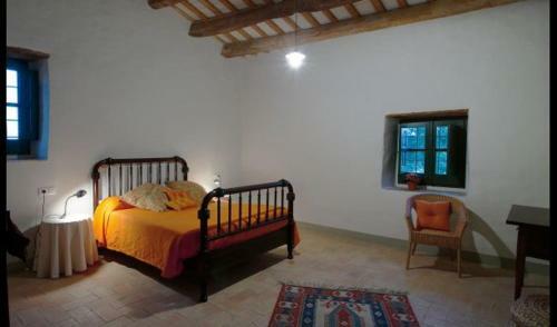 Sant Andreu Salou Villa Sleeps 4 With Pool And Air Con
