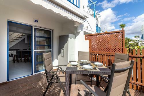 Flatguest Playmar * Pool * Terrace * Beach