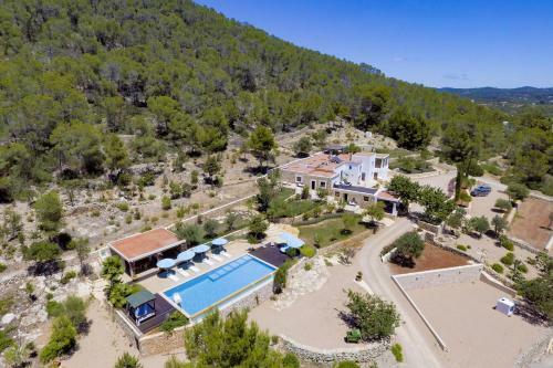 Rent This Luxury Villa With Private Pool, Ibiza Villa 1017