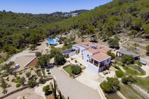 Rent This Luxury Villa With Private Pool, Ibiza Villa 1017