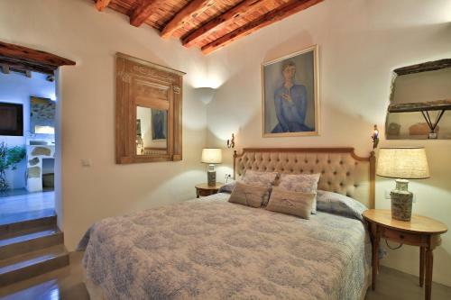 Rent This Luxury Villa With Private Pool, Ibiza Villa 1017