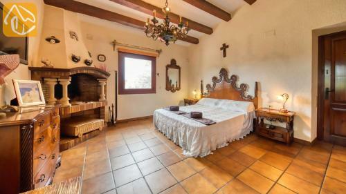 Sant Genis de Palafolls Villa Sleeps 10 Pool Wifi