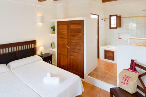 Can Noves - 5 Suites Recently Built Villa With Bbq & Outside Area