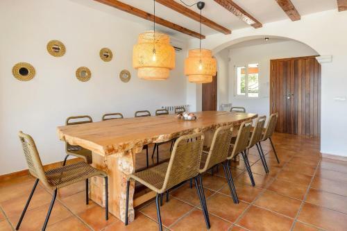 Beautiful Sea-view 6 Bedroom And 5 Bathroom Villa