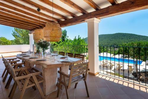 Beautiful Sea-view 6 Bedroom And 5 Bathroom Villa