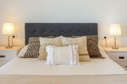 Beautiful Sea-view 6 Bedroom And 5 Bathroom Villa