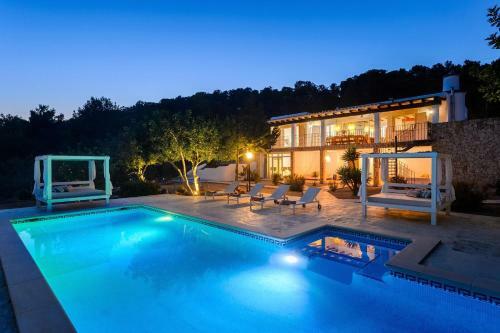 Beautiful Sea-view 6 Bedroom And 5 Bathroom Villa