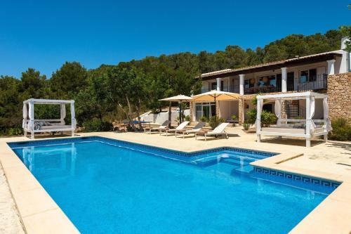 Beautiful Sea-view 6 Bedroom And 5 Bathroom Villa