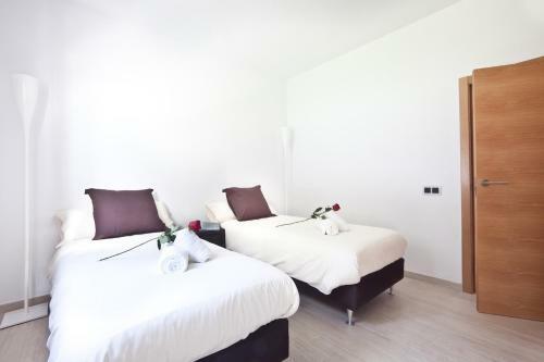 Beautiful 5 Star Villa With Private Pool, Ibiza Villa 1076