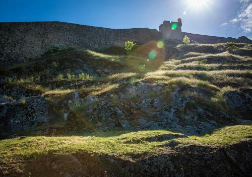 Alentejo Mountain Vacation House