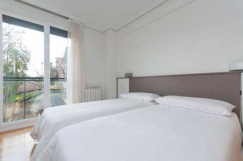 Apartamento Ulia B - Local Rentss