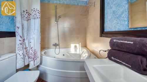 Vidreres Villa Sleeps 22 Pool Air Con Wifi