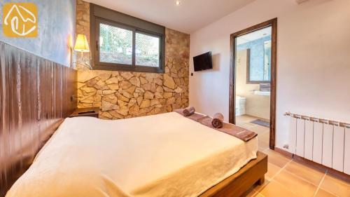 Vidreres Villa Sleeps 22 Pool Air Con Wifi
