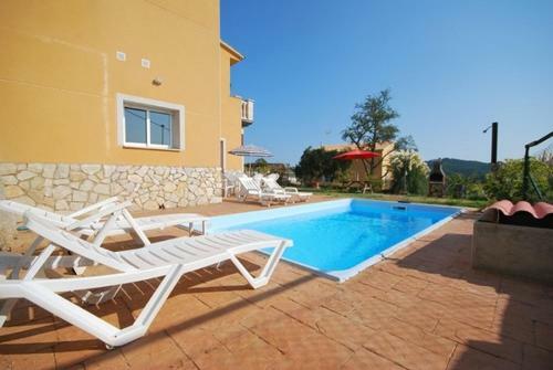 Villa In Santa Ceclina Sleeps 6 Includes Swimming Pool 4